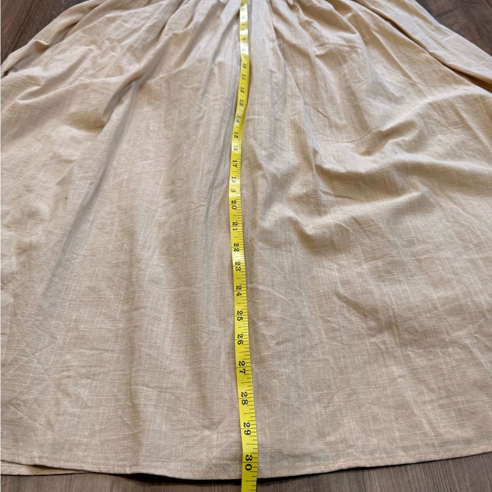 Sleeveless Cream Maxi Dress with Cutout Waist - Picture 11 of 16